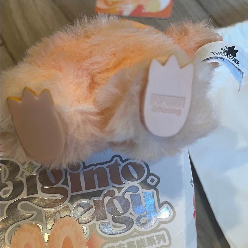 Authentic Pop Mart Big Into Energy Labubu - Happiness - Picture 5 of 6